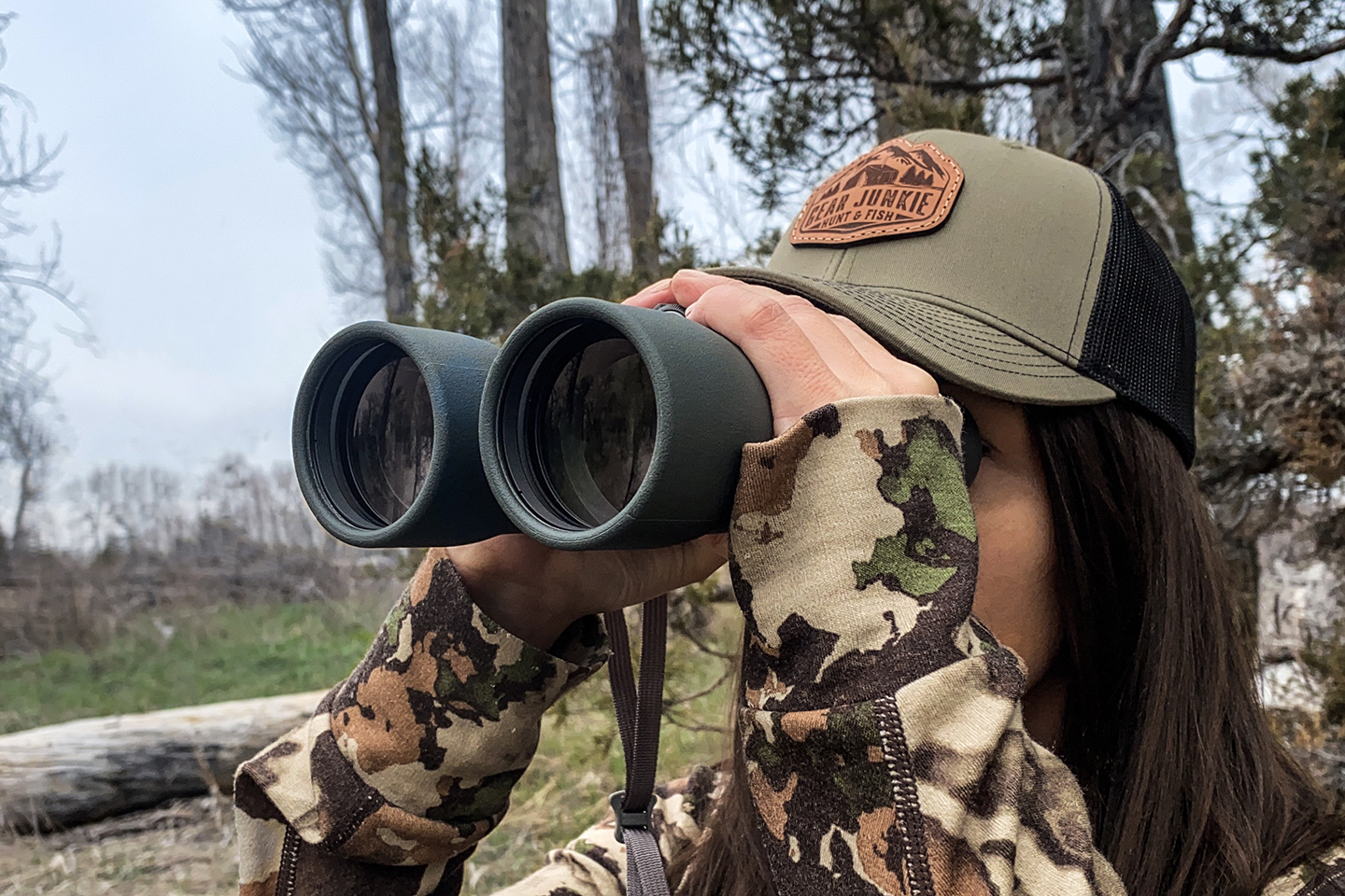Najlepsze lornetki myśliwskie według testów to Nikon Monarch i Steiner
